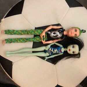 Monster High Doll lot.
